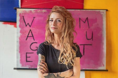 Fresse zeigen für WAGEMUT - Sarah Lesch, Sängerin aus Leipzig-Neulindenau